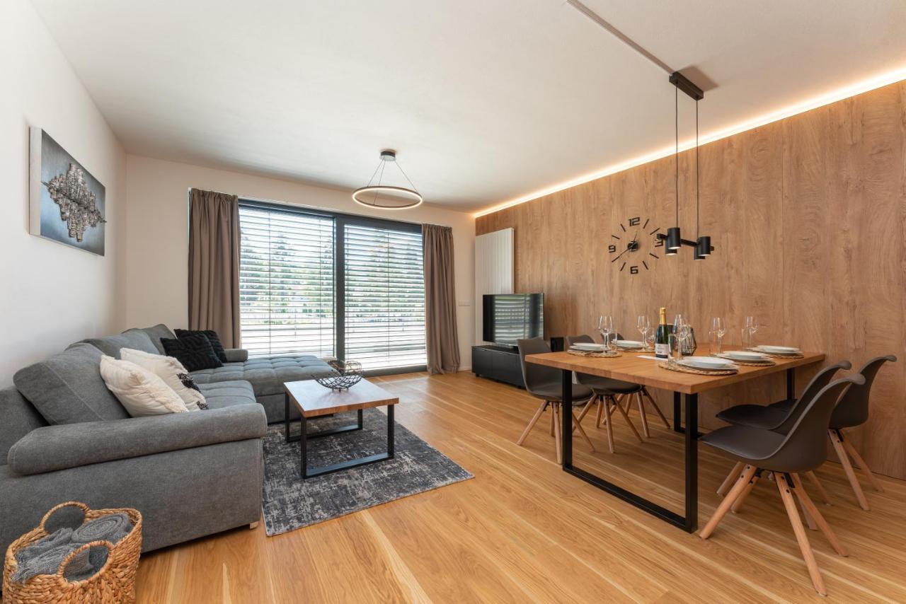 Apartman Molo Lipno 伏尔塔瓦河畔利普诺 外观 照片